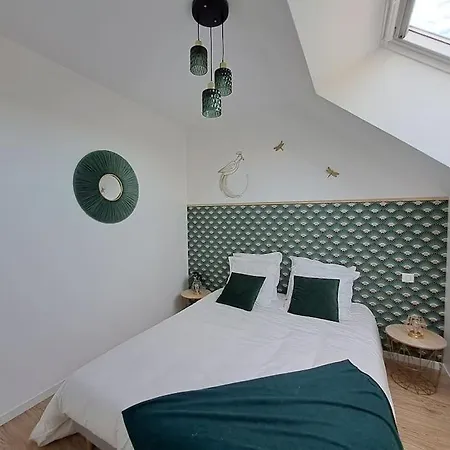 Дом отдыха Du Plantagenet - Piscine Interieure Privative *