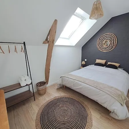 Дом отдыха Du Plantagenet - Piscine Interieure Privative Rouez