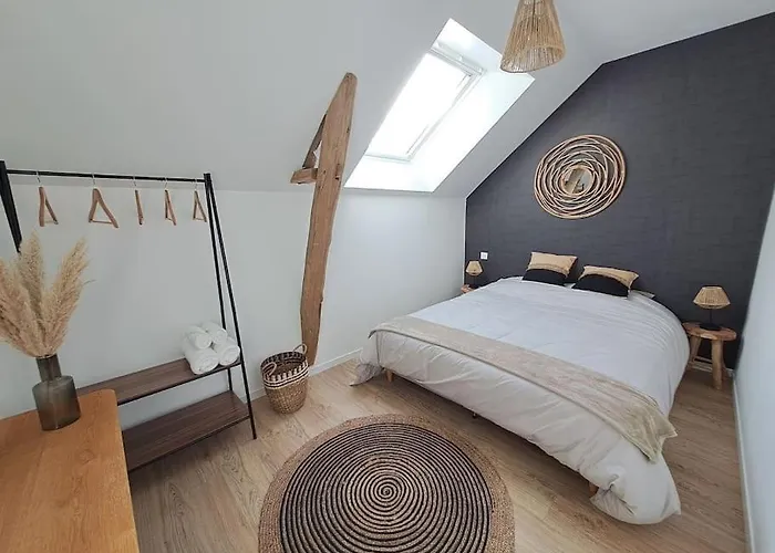 Hébergement de vacances Du Plantagenêt - Piscine Intérieure Privative Rouez