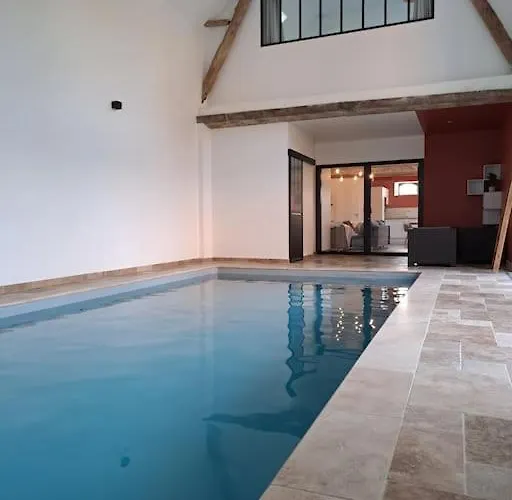 Du Plantagenêt - Piscine Intérieure Privative Hébergement de vacances Rouez