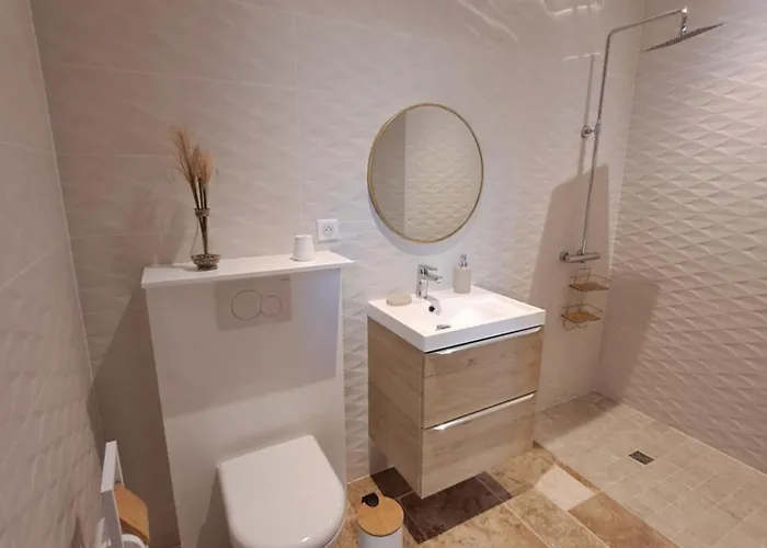 Du Plantagenêt - Piscine Intérieure Privative Rouez